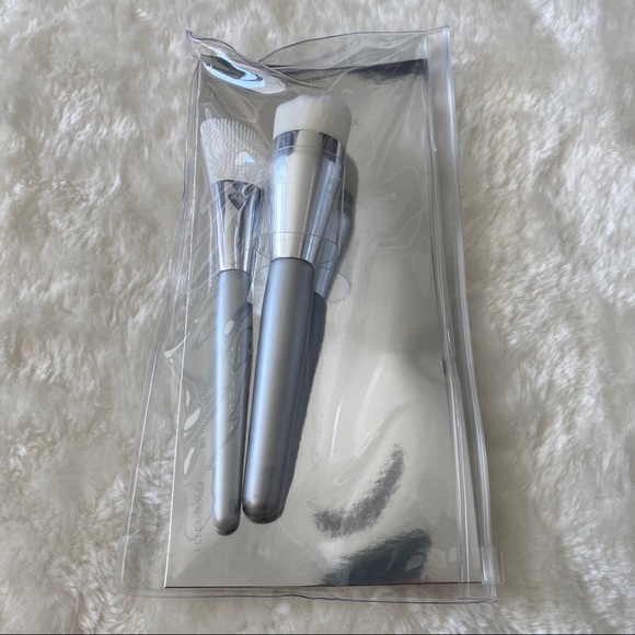 cosmedix skincare brush set